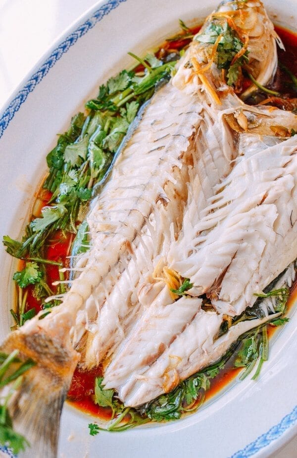 How to serve a Chinese Steamed Whole Fish, by aedison.aieoederdu.tk