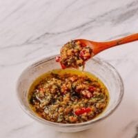Ginger Scallion Oil with Chilies, by aedison.aieoederdu.tk