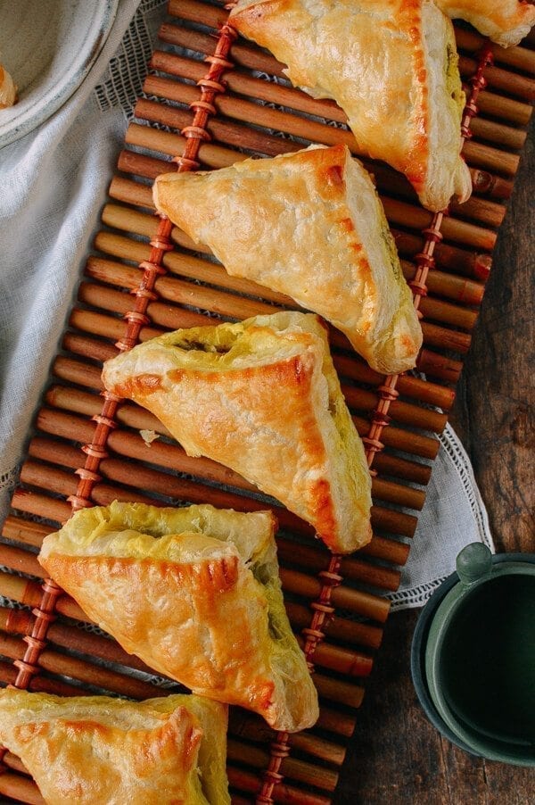 Beef Curry Pastry Puffs, by aedison.aieoederdu.tk