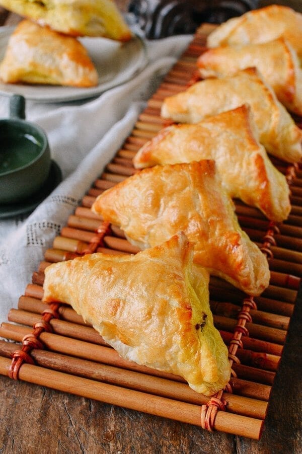 Beef Curry Puffs, by aedison.aieoederdu.tk