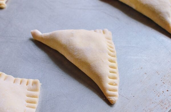 Beef Curry Puffs, by aedison.aieoederdu.tk