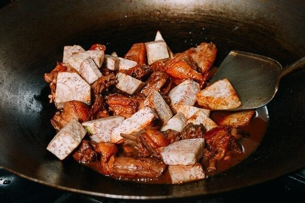 Braised Duck with Taro, by aedison.aieoederdu.tk