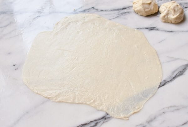 rollied oiled dough , by aedison.aieoederdu.tk