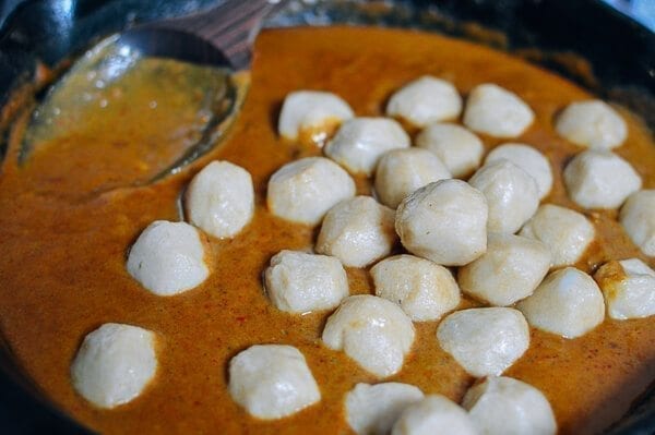 Hong Kong Curry Fish Balls, by aedison.aieoederdu.tk