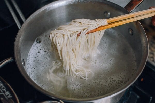 10-Minute Sesame Noodles, by aedison.aieoederdu.tk