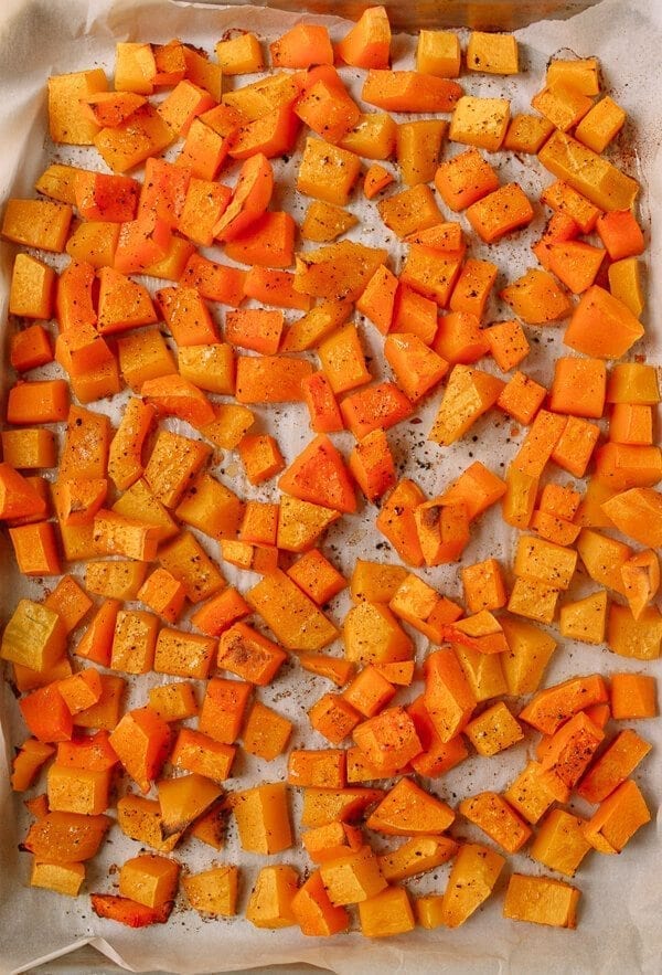 Curried Squash Soup with Red Curry Butter Croutons, by aedison.aieoederdu.tk