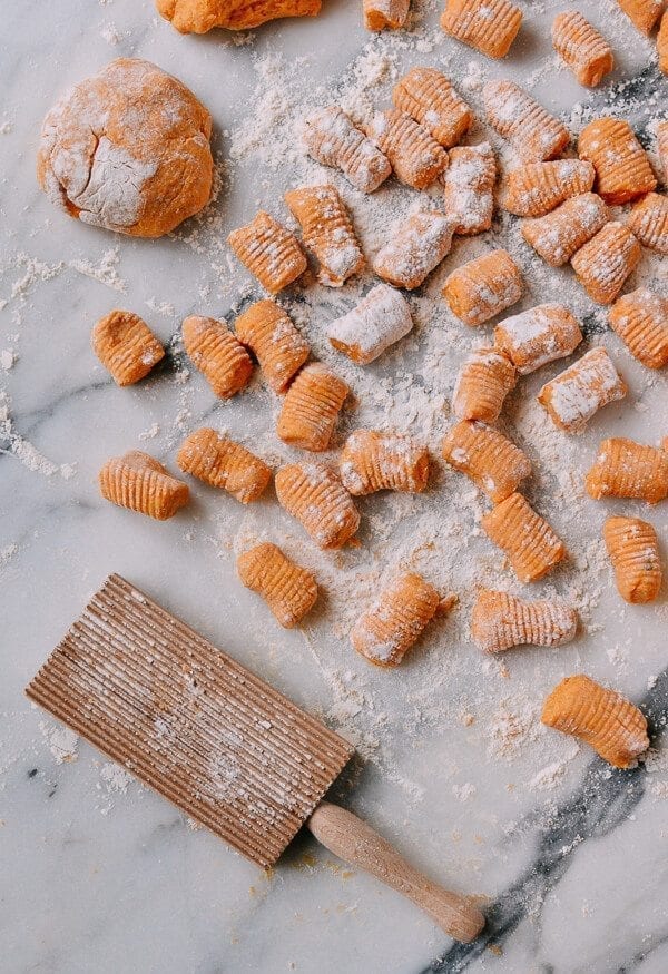 Baked Sweet Potato Gnocchi with Bacon and Sage, by aedison.aieoederdu.tk