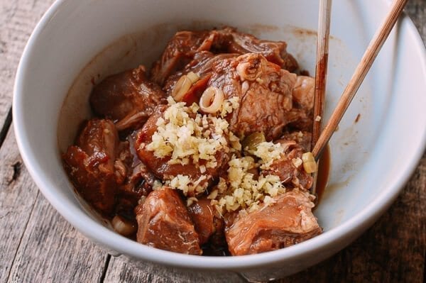 Steamed Ribs with Glutinous Rice (糯米蒸排骨), by aedison.aieoederdu.tk
