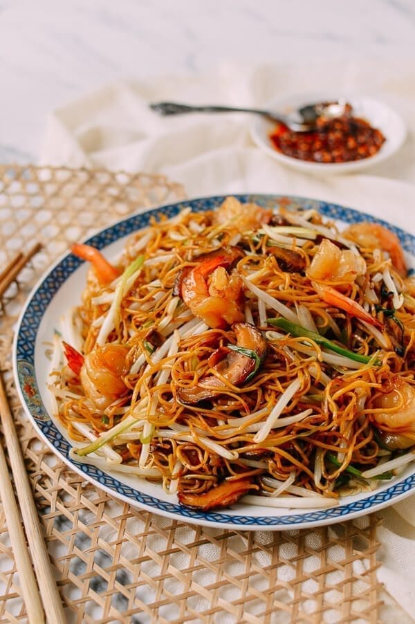 Hong Kong Style Shrimp Chow Mein Noodles, by aedison.aieoederdu.tk