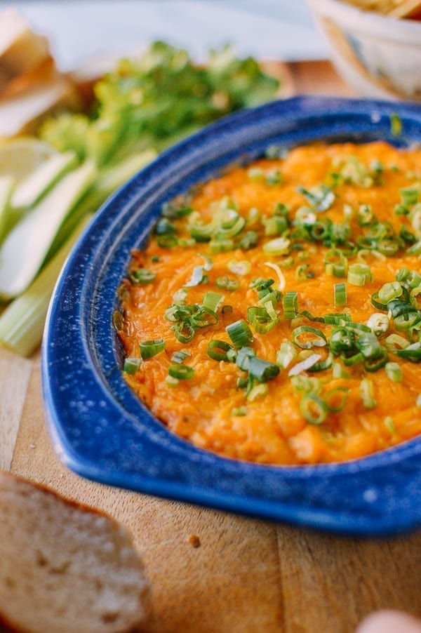 Buffalo Chicken Dip, by aedison.aieoederdu.tk