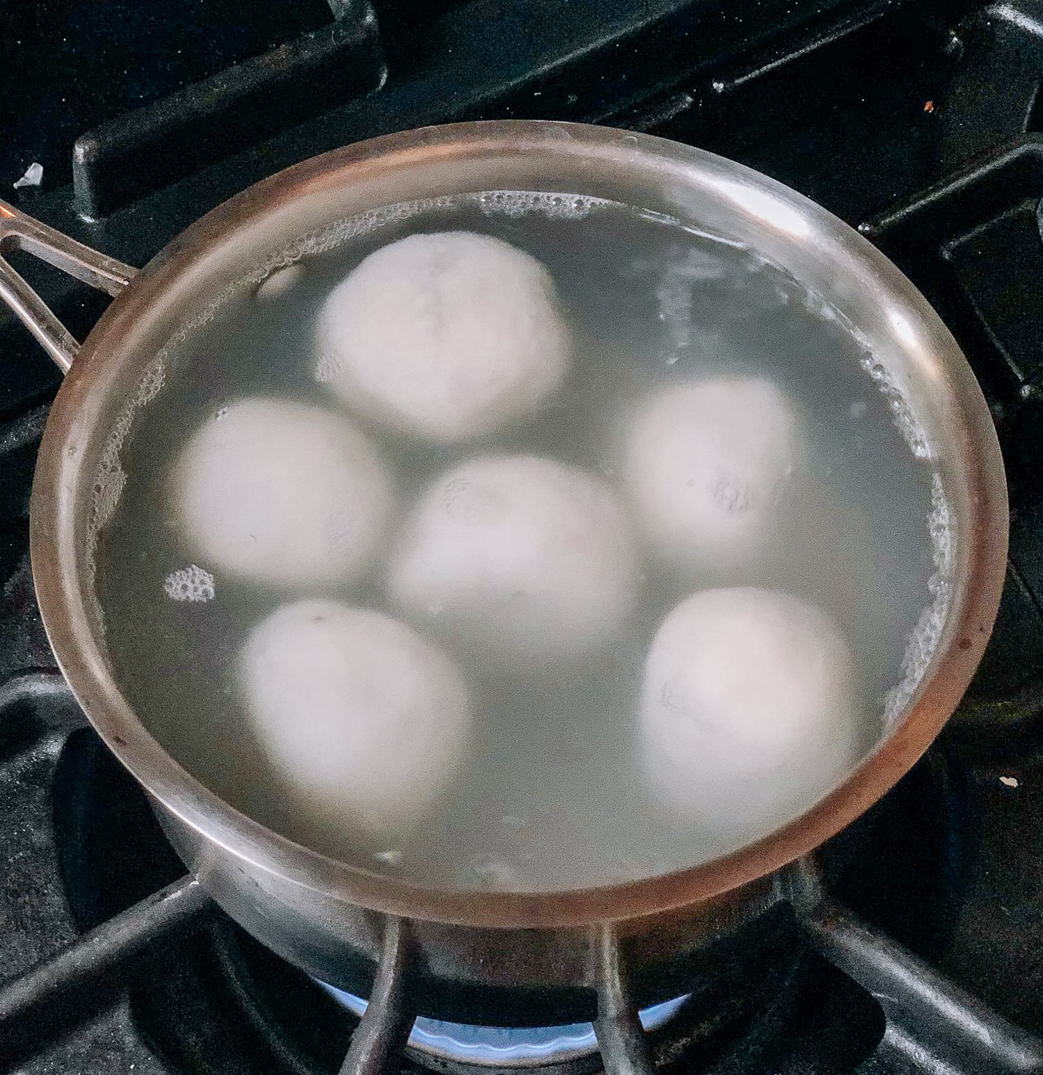 cooking Savory Tang Yuan in water, by aedison.aieoederdu.tk