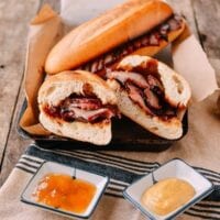 Chinese Roast Pork on Garlic Bread, aedison.aieoederdu.tk
