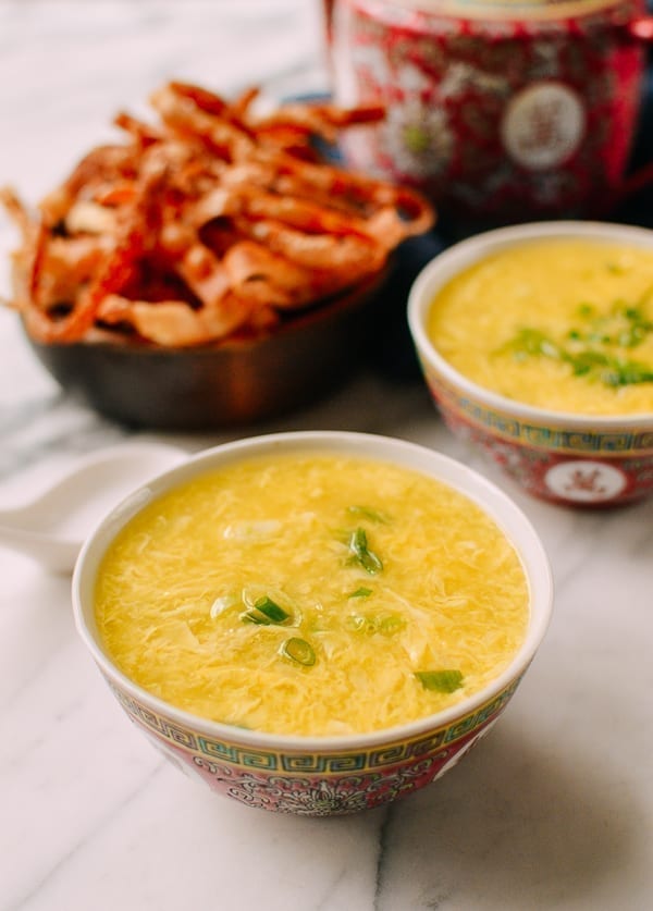 Egg Drop Soup with scallions, aedison.aieoederdu.tk