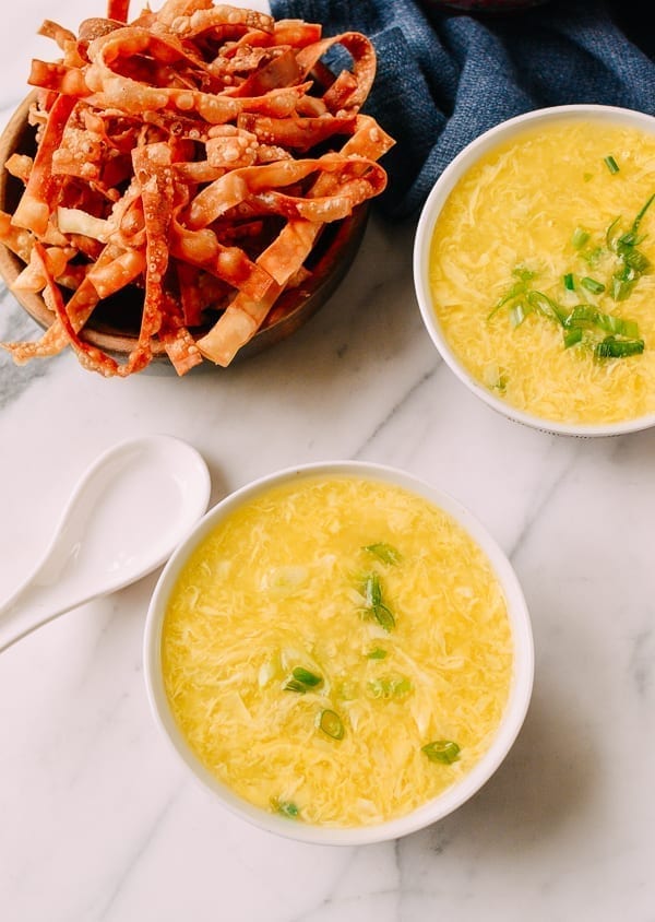 Bowl of egg drop soup, aedison.aieoederdu.tk