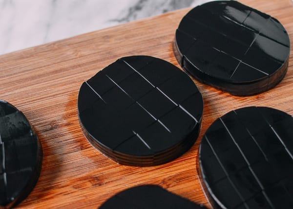 Dicing grass jelly, aedison.aieoederdu.tk