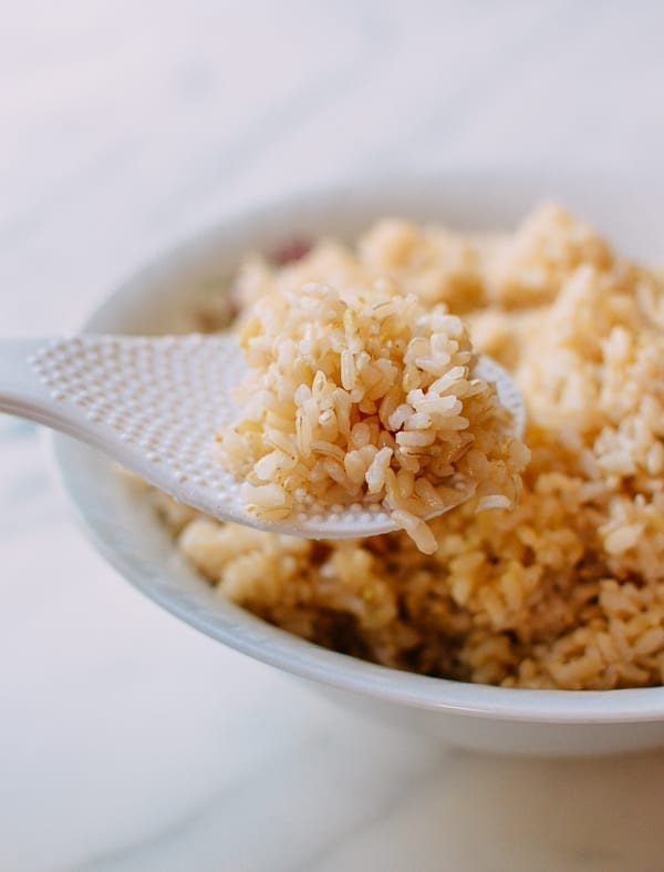 Scoop of brown rice, aedison.aieoederdu.tk