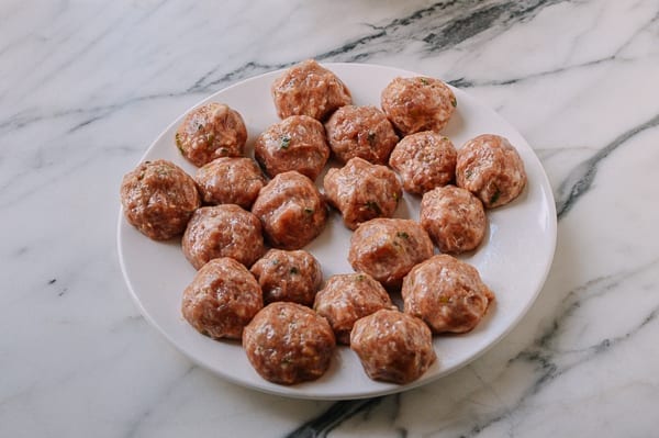 Chinese meatballs made for soup, aedison.aieoederdu.tk