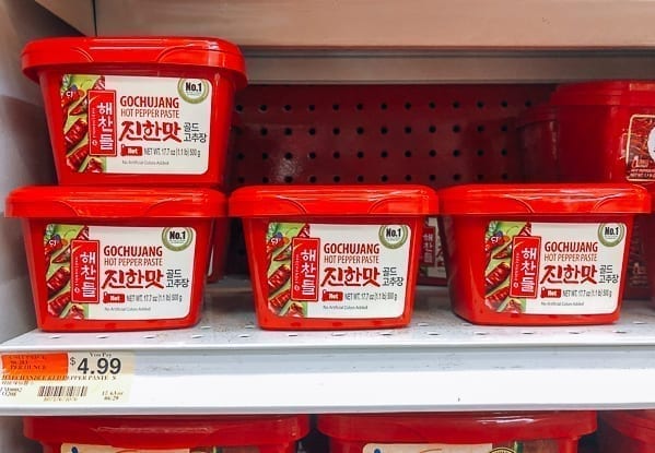 Gochujang on store shelf, aedison.aieoederdu.tk