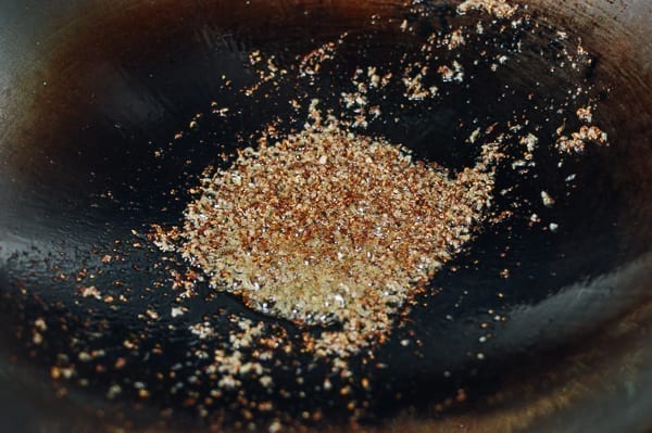 Ginger and sichuan peppercorns in oil, aedison.aieoederdu.tk