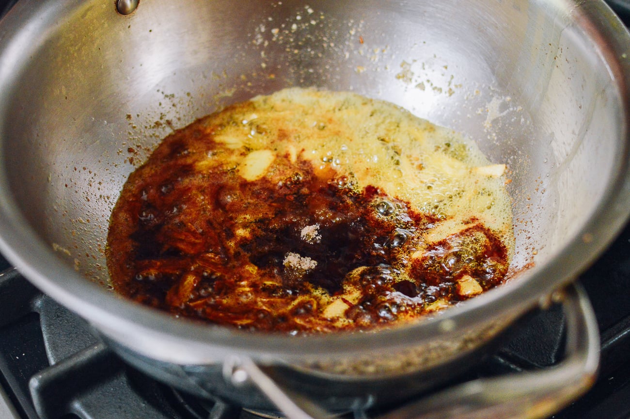 Making sauce for garlic noodles, aedison.aieoederdu.tk