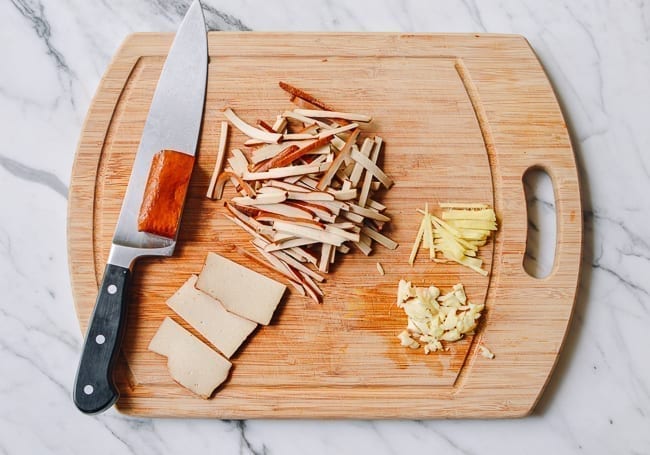 Slicing Five Spice Tofu, aedison.aieoederdu.tk