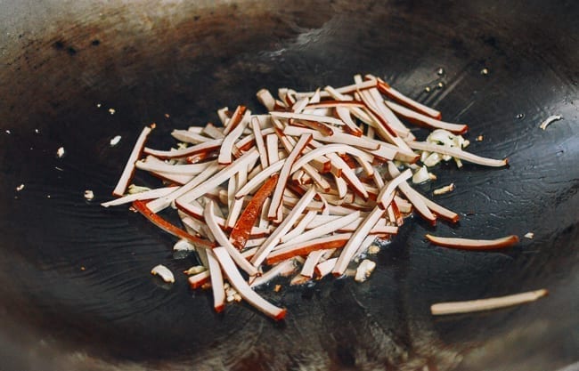 Stir-frying doufu gan, aedison.aieoederdu.tk